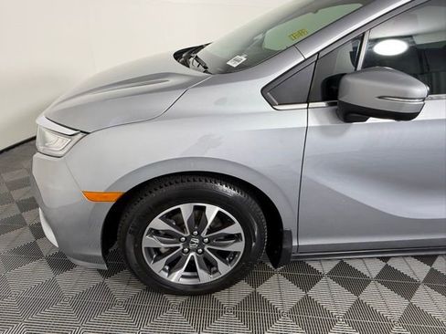Used 2022 Honda Odyssey EX-L image 12