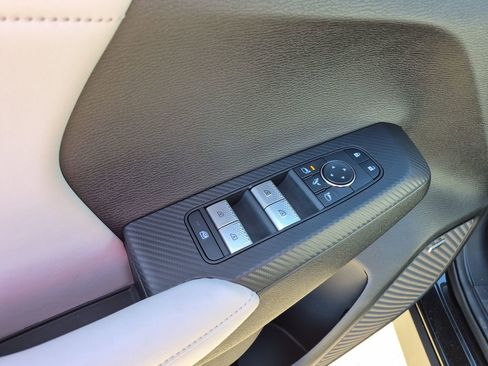 New 2026 Mitsubishi Outlander SE FWD image 59