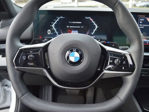 Certified 2024 BMW 530i w/ Premium Package image 14