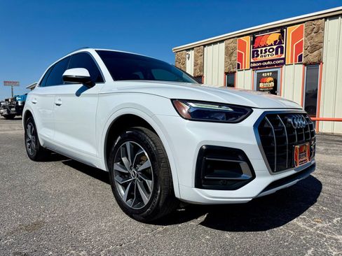 Used 2021 Audi Q5 2.0T Premium w/ Convenience Package AWD/4WD image 1