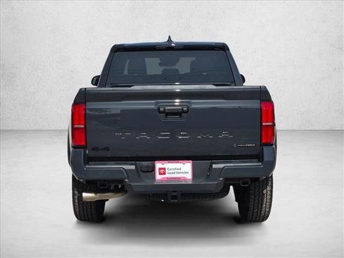 Used 2026 Toyota Tacoma TRD Off-Road AWD/4WD image 7