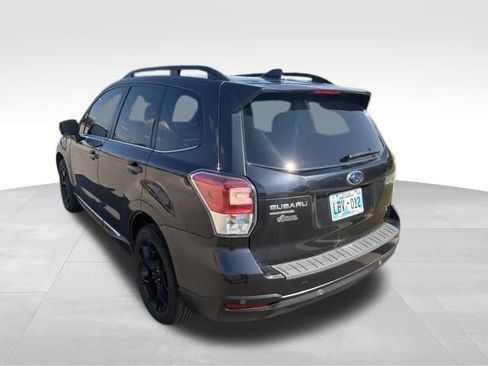 Used 2018 Subaru Forester 2.5i Touring AWD/4WD image 6