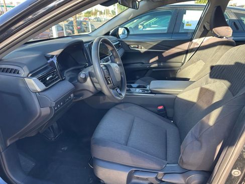Used 2025 Toyota Camry LE image 25