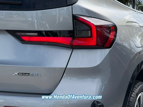 Used 2025 BMW X1 xDrive28i w/ Convenience Package AWD/4WD image 6