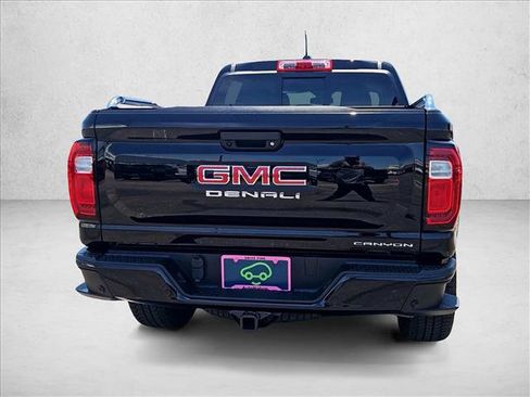 Certified 2023 GMC Canyon Denali AWD/4WD image 7
