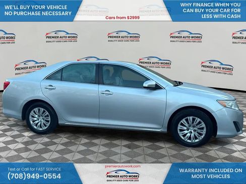 Used 2012 Toyota Camry LE image 8