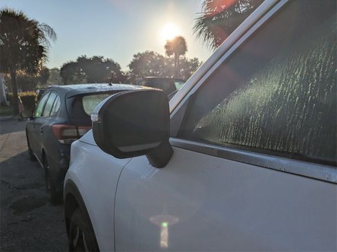 Used 2025 Kia Telluride EX image 18