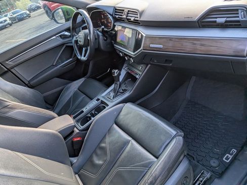 Used 2021 Audi Q3 2.0T Premium Plus w/ Premium Plus Package image 30