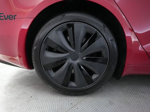 Used 2022 Tesla Model S Plaid image 22