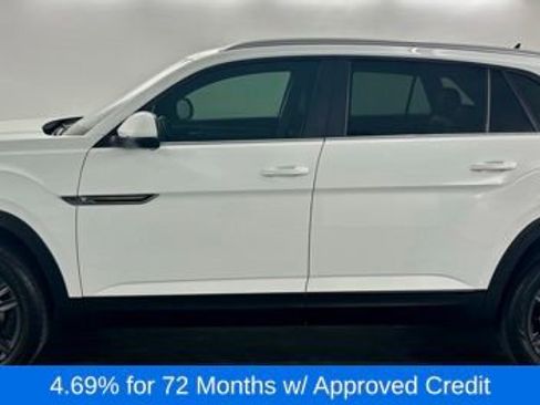 Used 2020 Volkswagen Atlas Cross Sport SE image 4