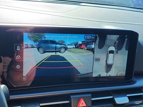 New 2026 Kia Sportage SX image 11