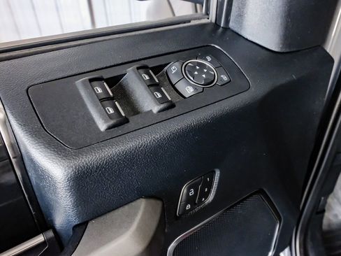 Used 2020 Ford F150 Raptor w/ Equipment Group 802A Luxury image 43