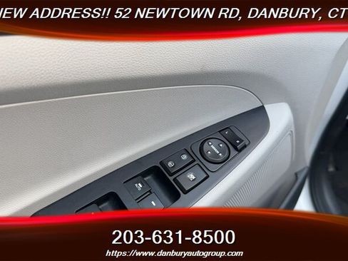 Used 2018 Hyundai Tucson SEL AWD/4WD image 11
