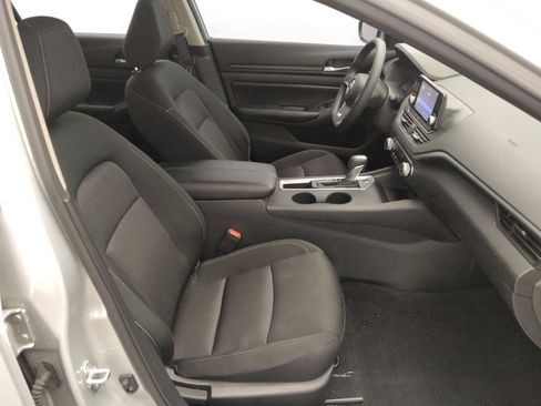 Used 2022 Nissan Altima 2.5 S FWD image 21