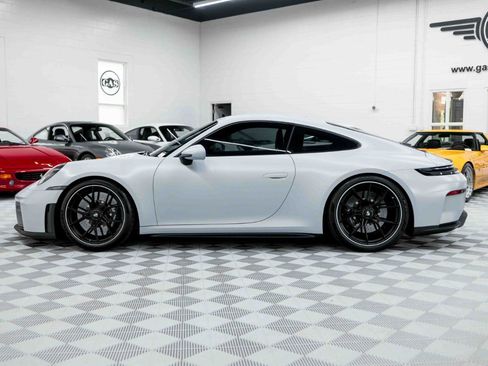 Used 2026 Porsche 911 GT3 RWD image 8