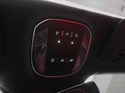 Certified 2022 Ferrari 812 GTS RWD image 69