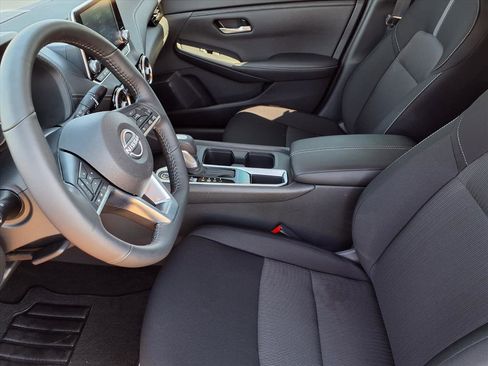 Certified 2025 Nissan Sentra SV w/ All-Weather Package image 17