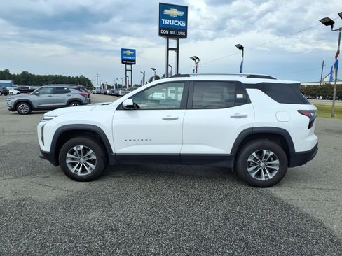 Used 2025 Chevrolet Equinox LT w/ Convenience Package II FWD image 2