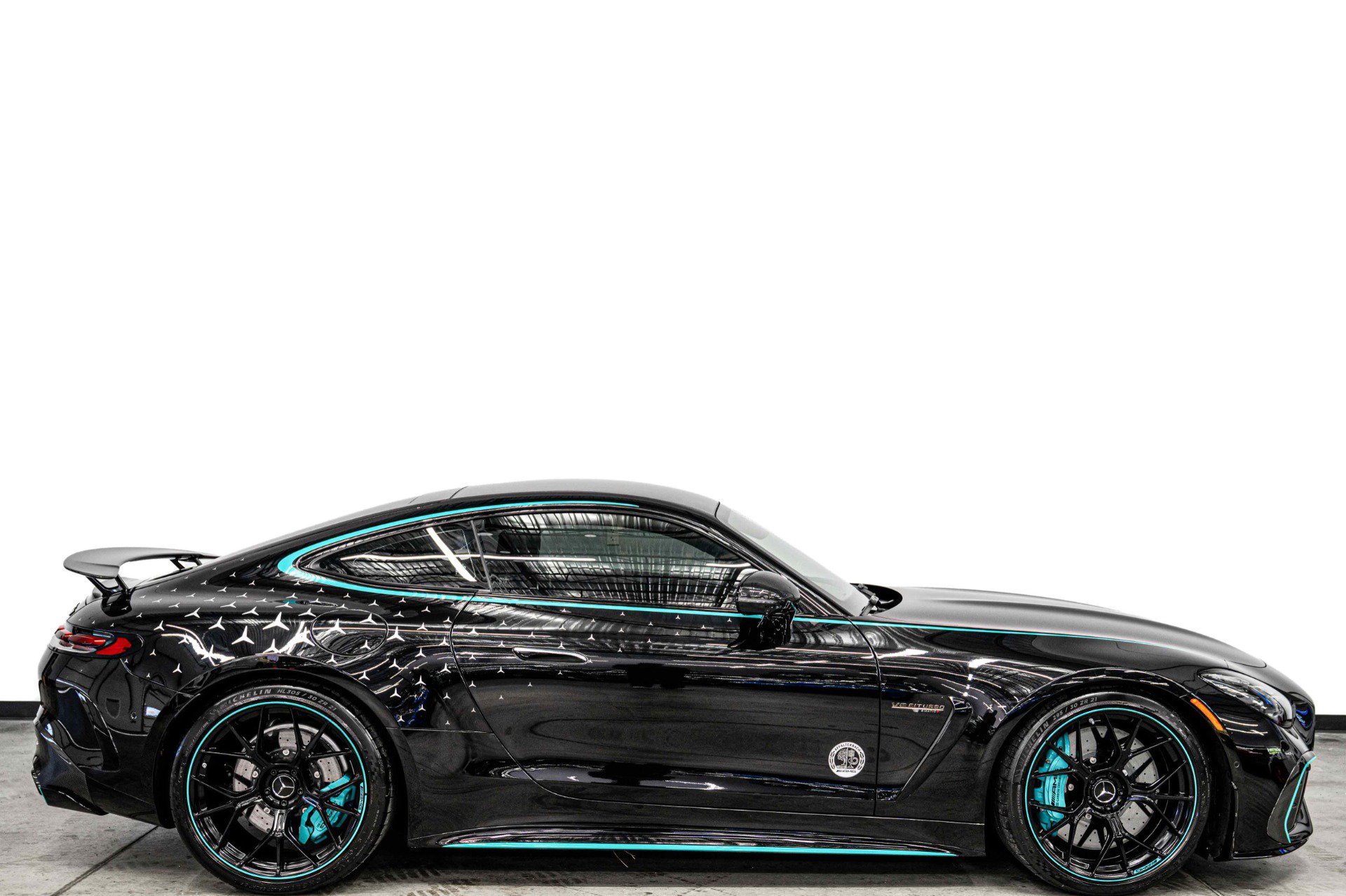 Used 2025 Mercedes-Benz AMG GT 63 image 2