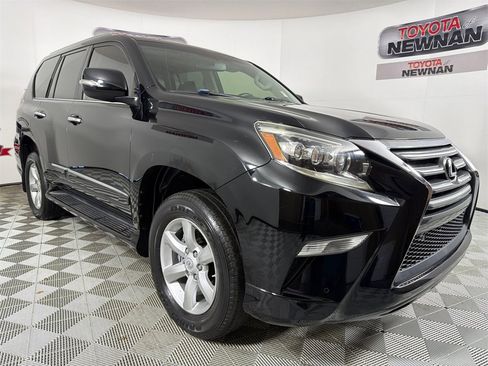Used 2017 Lexus GX 460 w/ Navigation Package image 1