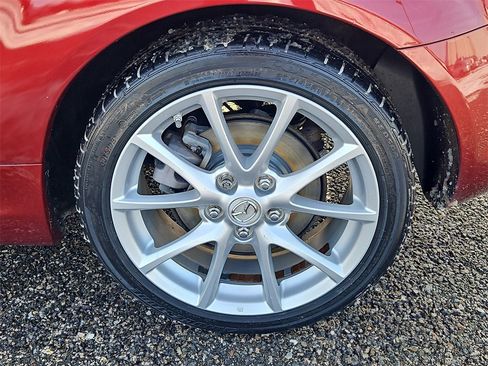 Used 2009 MAZDA MX-5 Miata Grand Touring w/ Premium Pkg image 9