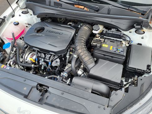 Used 2024 Kia Forte GT image 19