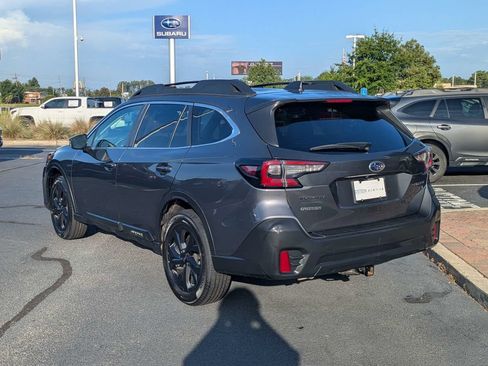 Used 2022 Subaru Outback Onyx Edition XT AWD/4WD image 6