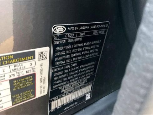 Used 2020 Land Rover Range Rover Sport SVR image 35