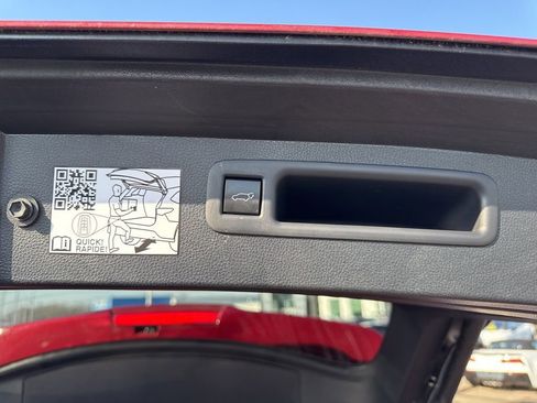 Used 2022 Toyota Highlander Platinum image 33