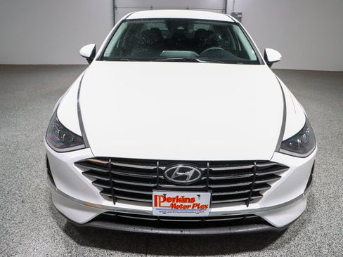 Used 2023 Hyundai Sonata SE FWD image 4