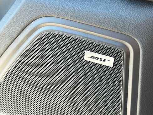 Certified 2026 Porsche Macan AWD/4WD image 33