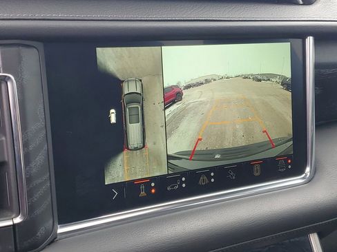 Used 2023 GMC Yukon Denali w/ Denali Reserve Package image 21