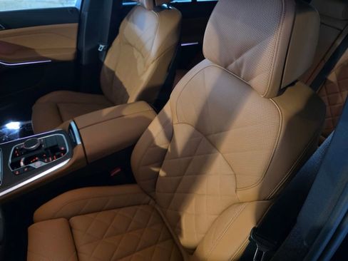 New 2026 BMW X5 sDrive40i w/ Climate Comfort Package RWD image 9
