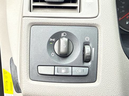 Used 2005 Volvo S40 2.4i image 21