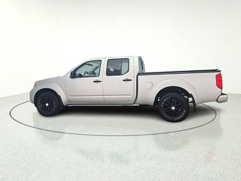 Used 2018 Nissan Frontier SV AWD/4WD image 7