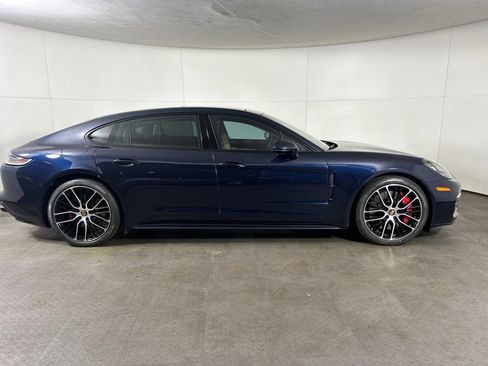 Certified 2023 Porsche Panamera 4S Executive AWD/4WD image 8