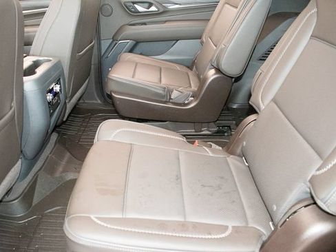 Used 2022 GMC Yukon Denali w/ Max Trailering Package AWD/4WD image 19