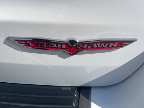 Used 2020 Jeep Grand Cherokee Trailhawk image 51