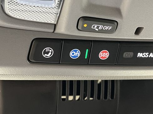 Certified 2024 GMC Sierra 1500 Elevation AWD/4WD image 28