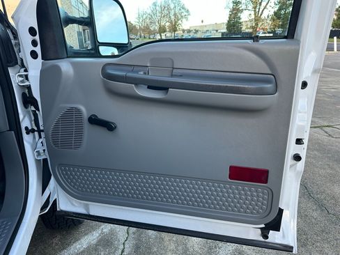 Used 2003 Ford F250 4x4 SuperCab Super Duty image 29