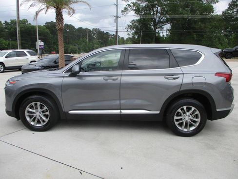 Used 2019 Hyundai Santa Fe SE FWD image 19