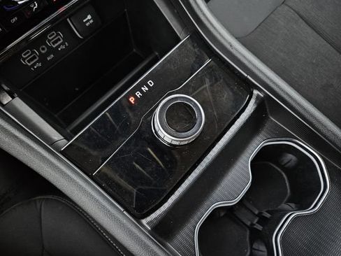 Used 2024 Jeep Grand Cherokee Laredo RWD image 20