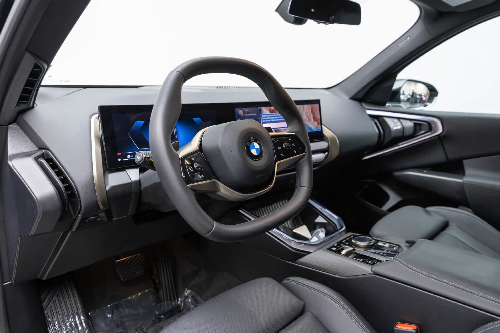 Used 2025 BMW X3 xDrive30i w/ Convenience Package AWD/4WD image 2
