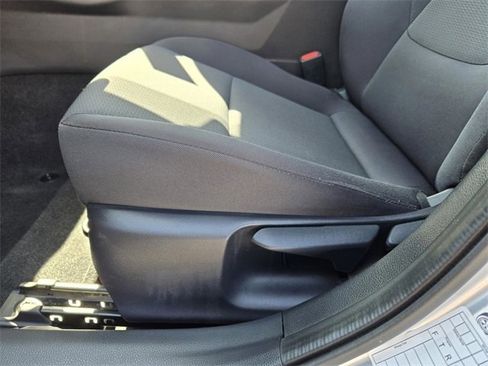 Used 2024 Toyota Prius LE image 12