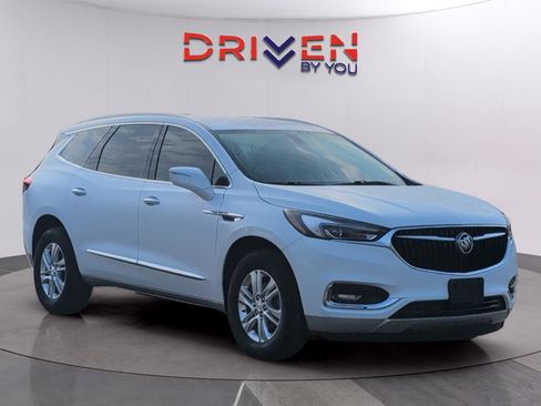 Used 2020 Buick Enclave Essence image 7