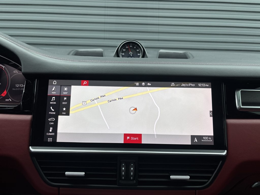 Used 2021 Porsche Cayenne GTS AWD/4WD image 31