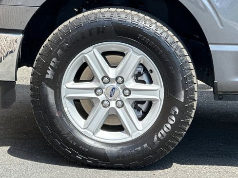 Used 2025 Ford F150 Lariat AWD/4WD image 27