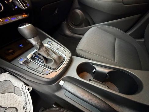 Certified 2023 Hyundai Kona SEL AWD/4WD image 19
