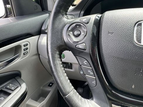 Used 2019 Honda Ridgeline RTL-E image 23