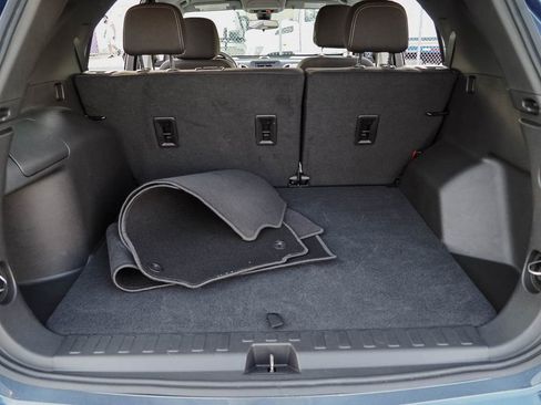 Certified 2024 Chevrolet Equinox LS AWD/4WD image 9